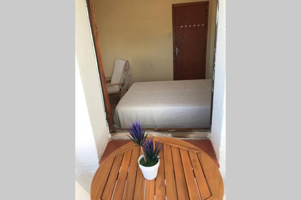 El Faro Apartaments Platja Llarga-Les Salines-Tgn Tarragona Eksteriør billede