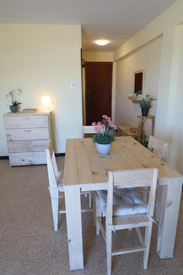 El Faro Apartaments Platja Llarga-Les Salines-Tgn Tarragona Eksteriør billede