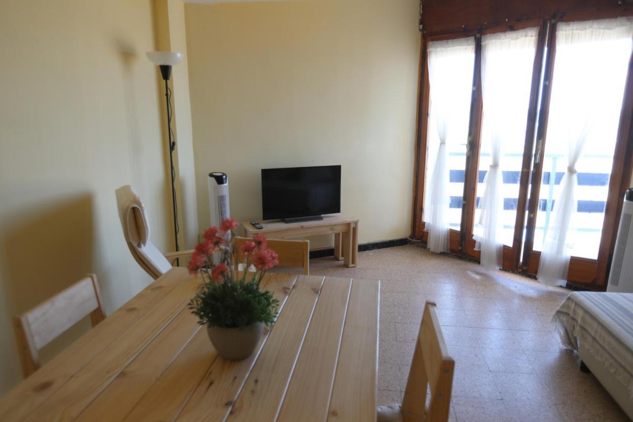 El Faro Apartaments Platja Llarga-Les Salines-Tgn Tarragona Eksteriør billede