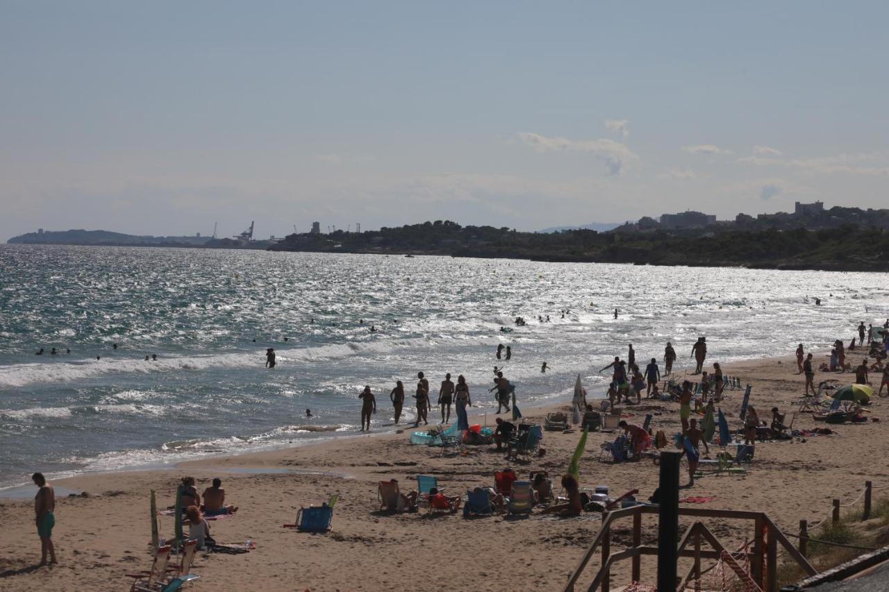 El Faro Apartaments Platja Llarga-Les Salines-Tgn Tarragona Eksteriør billede