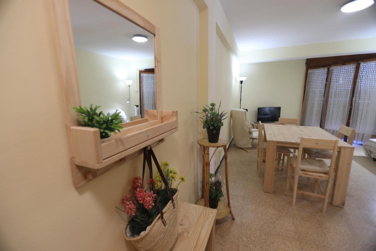 El Faro Apartaments Platja Llarga-Les Salines-Tgn Tarragona Eksteriør billede